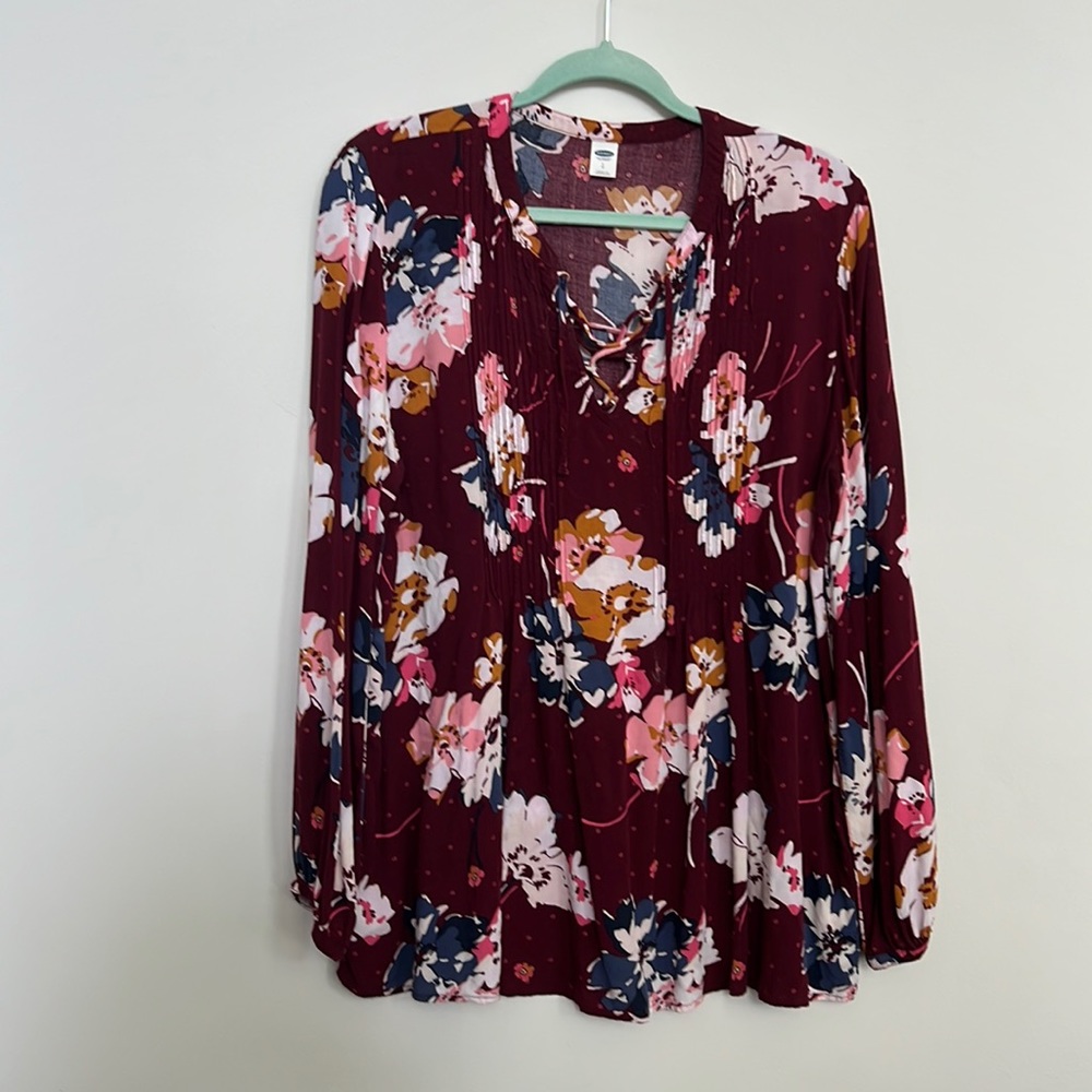 (L) Old Navy Top